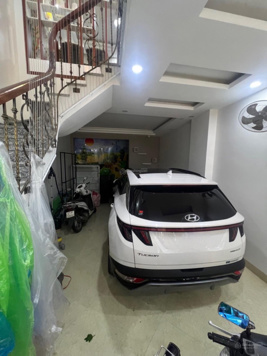 Bán nhà Nguyễn Văn Cừ, vị trí vàng, mặt ngõ oto thông, đẹp long lanh, DT 60m2, MT 4m, giá 13 tỷ