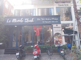 Cho thuê gấp nhà phố Nguyễn Văn Lộc 140m2 x 4 tầng mặt tiền 10m giá 80tr Lh em Điện: 0347 419 791