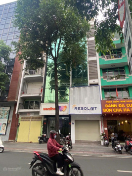 Đi Mỹ bán nhà MT ngay Mạc Đĩnh Chi Quận 1. DT: 5mx16m - XD: Hầm 6T - HĐT 250 triệu. Giá 32tỷ