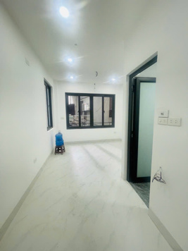 Bán nhà Phố Hào Nam, Chục bước ra mặt phố, Dòng tiền 15tr/tháng, Giá: 7.7 Tỷ, Lh: 0396935190.