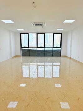Tòa Building mặt phố Văn Cao dt 102m2 10 tầng mt 6 m giá 9x tỷ