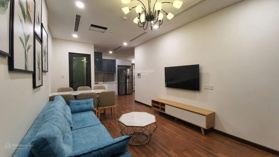 Chính chủ: Cho thuê 3 ngủ full đồ nội thất Mipec Xuân Thủy giá 22tr. LH: 0964.568''m920