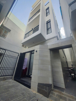 Bán nhà hẻm Xô Viết Nghệ Tĩnh, Phường 25 dưới 10 tỷ, tiện ích xung quanh đầy đủ