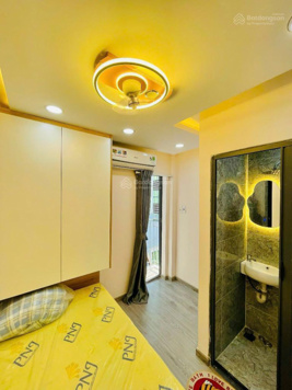 Hơn 1 tỷ có nhà ngay khu ẩm thực Phan Xích Long - vị trí đẹp - 3 tầng hoàn công - sổ hồng riêng