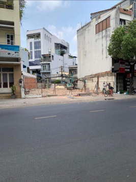 100 tỷ - đất 2 mặt tiền, 54 Hoàng Hoa Thám, phường 7, quận Bình Thạnh. DT 13.77m x 25m, CN 309,7m2