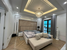 Cho thuê biệt thự San Hô. DT 150m2, 4T, full nội thất mới nguyên, view hồ. Giá 26 triệu/ tháng