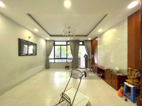 Trệt + lầu 1 Vạn Phúc 5x23m (170m2) có thang máy, máy lạnh, hầm xe, lối đi riêng. Giá chỉ 19tr/th