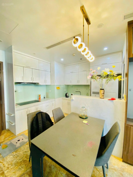 Cho thuê căn hộ 1 ngủ đủ đồ 45m2 tại Vinhomes Skylake giá 16 triệu. L/H: 0917 748 822