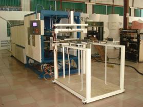 Cho thuê nhà 200m2 tại cổng chính KCN Quang Minh, Mê Linh, Hà Nội