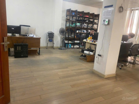 Chính chủ cho thuê tòa nhà văn phòng tầng 6 giá tốt tại số 26 ngõ 126 Mễ Trì Hạ. LH 0964 996 868