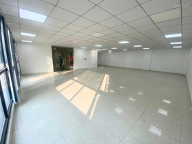 Tặng 1 tháng setup. Cho thuê văn phòng 120m2 tại Duy Tân, Dịch Vọng Hậu, Cầu Giấy