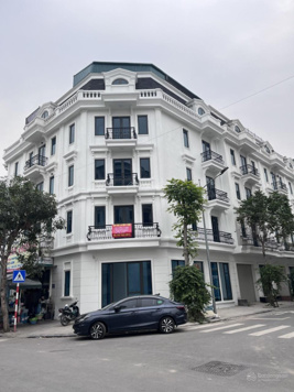 Cho thuê nhà liền kề căn góc 5 tầng Kiến Hưng Luxury, diện tích sàn 72m2. Lh chính chủ 0362 402 073