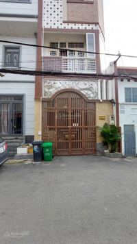 Phòng riêng hẻm xe tải có bếp riêng, cổng sau ĐH Hutech gần Hàng Xanh, ưu tiên sinh viên, giá 7tr.