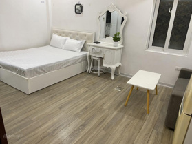 Chính chủ cho thuê CCMN cao cấp mới, có thang máy, đầy đủ tiện nghi. LH: 0988 616 851