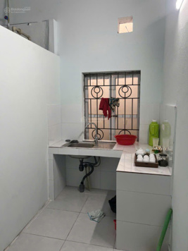 Cho thuê nhà ở ngay tại Tây Hồ 6tr/tháng