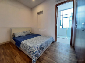 Cần cho thuê căn hộ dịch vụ Penthouse 2 phòng ngủ ở Trần Quý Khoách, Tân Định, quận 1 giá 26 triệu
