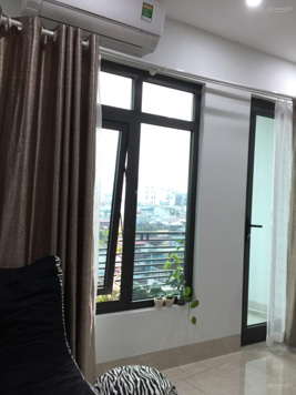 Cho thuê nhà mặt phố Nguyễn Văn Tuyết giá tốt, view đẹp