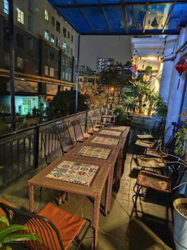 Nhượng quán coffe 330m2, 2 tầng 3 năm tuổi tại Shophouse Văn Phú Hà Đông