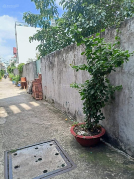 Bán nhà phía bên sông Gigamall có 5P đang cho thuê 10 triệu/1 tháng. SHR