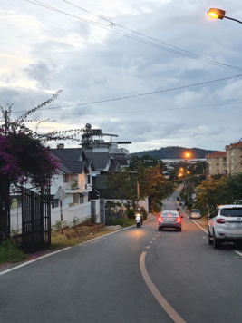 Bán lô đất mặt tiền view đẹp ngay trung tâm P6, Đà Lạt. DT 1.156m2 tặng thiết kế khách sạn