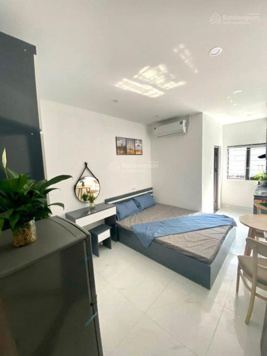 Bán nhà dòng tiền cao DT 106m2, gần mặt đường Láng - 27 PN full đồ, 2 mặt tiền