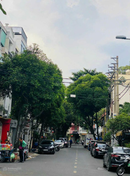 Bán nhà mặt tiền kinh doanh đường Lý Văn Phức - Tân Định - Q1 - 80m2 - 4 tầng - 25 tỷ