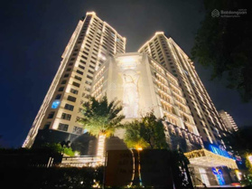 Căn hộ 234m2 đẹp như penthouse siêu rộng view 2 mặt Hồ Tây 0967 713 188