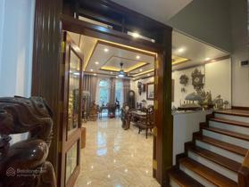 Chính chủ bán căn liền kề Louis City Đại Mỗ, nội thất 5 tỷ tự tay làm, thang máy, sắp mở đường qua