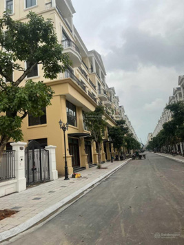 Căn liền kề Vịnh Tây Vinhome Ocean Park 3, diện tích 60 m2, 5 tầng, giá 7.X tỷ