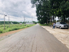 Cần bán 1016m2 đất ngay chợ, gần trường học, KCN, sân bay dân cư đông. Giá 190 triệu