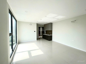 Căn hộ Lavida Plus Lầu 8 đối diện trung tâm thương mại Vivo, cho thuê tháng 8 triệu, bán 2 tỷ