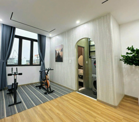 Tôi bán gấp nhà mặt đường 12m ở Nguyễn Văn Thủ - ĐaKao - Quận 1 gần sát chợ ĐaKao. Giá 3 tỷ820/76m2