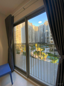 Siêu rẻ đẹp! Căn hộ 2PN 2WC 59m2 có giường tủ, máy lạnh 02 cái view hồ bơi, Westgate Bình Chánh!