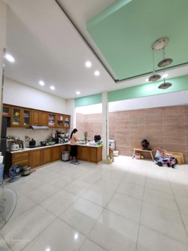 Bán gấp biệt thự mini Luỹ Bán Bích - kế ngay Bàu Cát - Tân Bình - (7x14m) - ngay mặt tiền ô tô