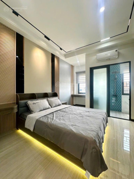 Nóng hổi, sản phẩm mới ra lò tại Phan Huy Ích, trung tâm Quận Gò Vấp, TP Hồ Chí Minh