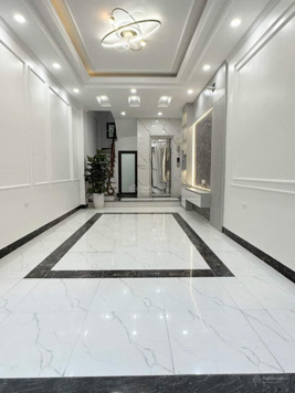 Bán nhà ô tô đỗ cửa ngày đêm, vị trí sát Hà Đông, Quốc Lộ 6, S: 32m2 * 4 tầng - về ở trước tết