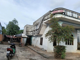 Bán đất tặng nhà, gần mọi tiện ích