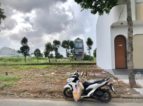 Đất ngộp bán nhanh 120m2, MTĐ Trần Hoàng Na, P. 3, T. Hậu Giang, Ngay chợ Vị Thanh, SHR