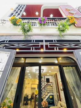 Chào chủ nhật lên sóng căn nhà nằm ngay đường Nguyễn Thượng Hiền Phường 5 Quận 3 - 44m2 - SHR