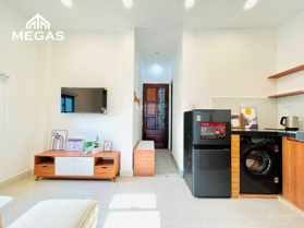 Chính chủ cho thuê căn hộ dịch vụ 2 phòng ngủ với đầy đủ nội thất cao cấp ở trung tâm Quận 2