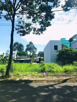 Bán gấp đất MT đường Bà Triệu, phường 3, Đồng Tháp, gần Coop Mart Cao Lãnh. DT 120m2/600tr. SHR