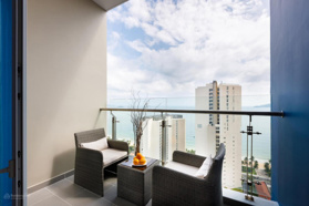 Bán căn hộ Ariyana Nha Trang 5* với giá 2,75 tỷ full nội thất, nhận 30% DT giá 2,75 tỷ