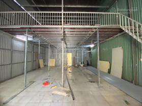 Cho thuê nhà kho 270m2 vị trí đắc địa, giá chỉ 12 triệu/tháng