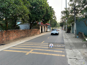 Lô đất 303m2 trục chính Đồng Trạng, kinh doanh ngay, vị trí đắc địa tại Hoà Lạc, rẻ nhất thị trường