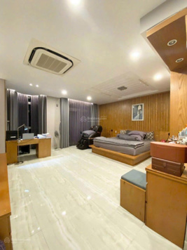 Bán nhà Lam Sơn, Hồng Hà, Yên Thế-Khu VIP sân bay - 120m2 ngang 7,5m-4 tầng, xe hơi ngủ nhà-18,5tỷ