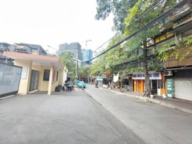 Bán tập thể Thành Công Ba Đình HN 2 thoáng cả đời vĩnh viễn 75m2 có 3 ngủ vskk 3,48 tỷ có TL