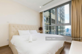 Bán gấp căn hộ view đẹp tại Vinhomes Central Park, 8 tỷ, 86m2, 2PN, 2WC