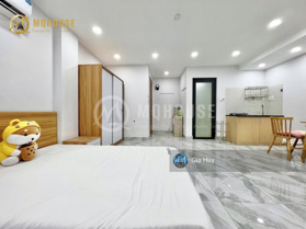 Studio ban công - 50m2 - full nội thất - thang máy - hầm xe - ngay Học viện Cán Bộ