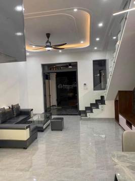 Chủ bán nhanh căn nhà ngay Đ. DX 021, Phú Mỹ, TDM 130m2 giá 880Tr, cách trường Tiểu Học khoảng 200m