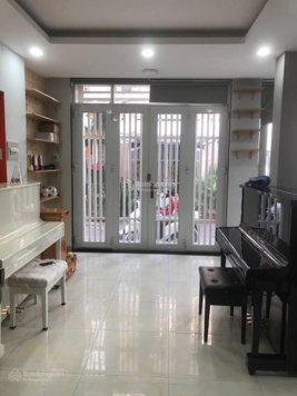 Cho thuê nhà mới NC HXH, vị trí siêu hot, cách MT Phan Đăng Lưu chỉ 10mét, DT 5,3mx10m